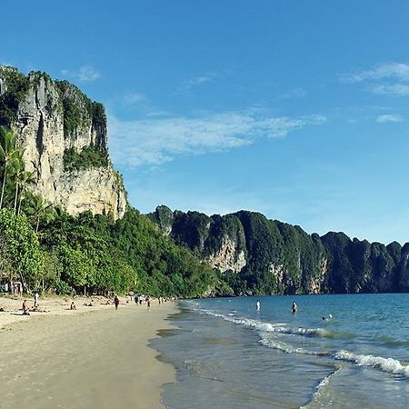 Baywatch Boutique Hotel Ao Nang Krabi town Exterior foto