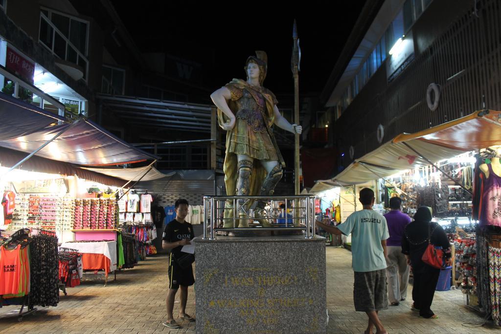 Baywatch Boutique Hotel Ao Nang Krabi town Exterior foto